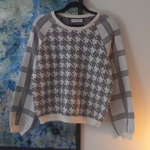 NWOT Anthropologie houndstooth sweater